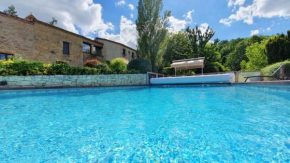 Maison de 4 chambres avec piscine partagee terrasse amenagee et wifi a Puy l'Eveque